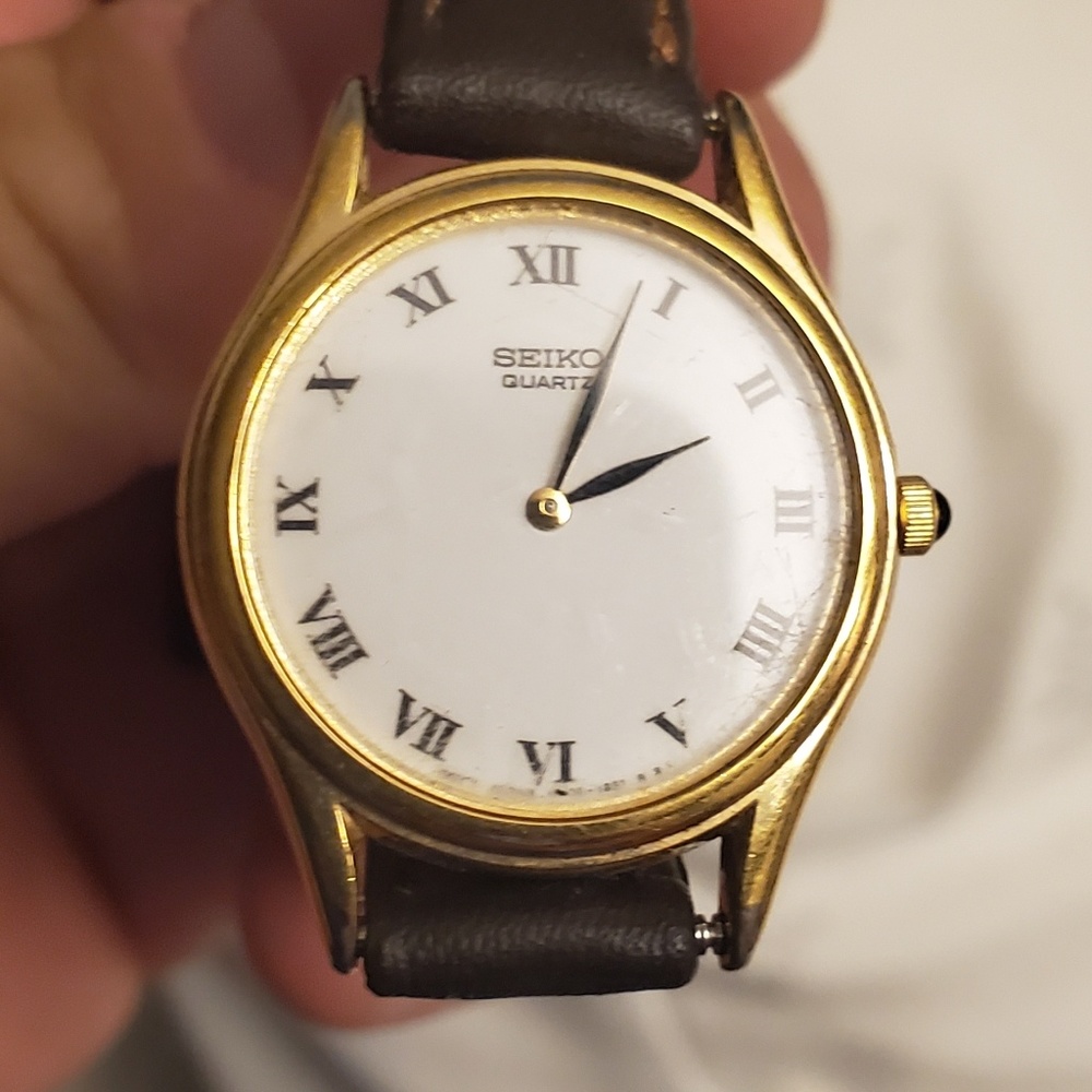 Ladies seiko watch